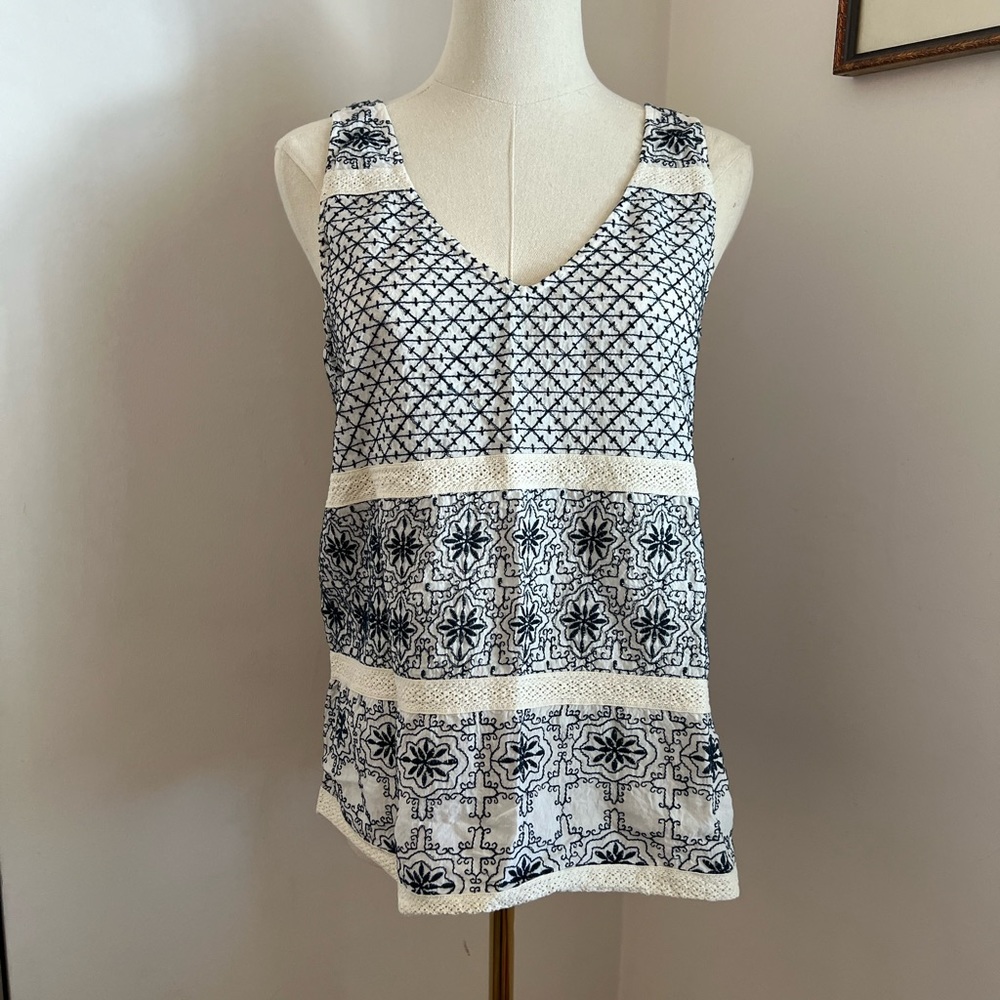 Velvet lace tank